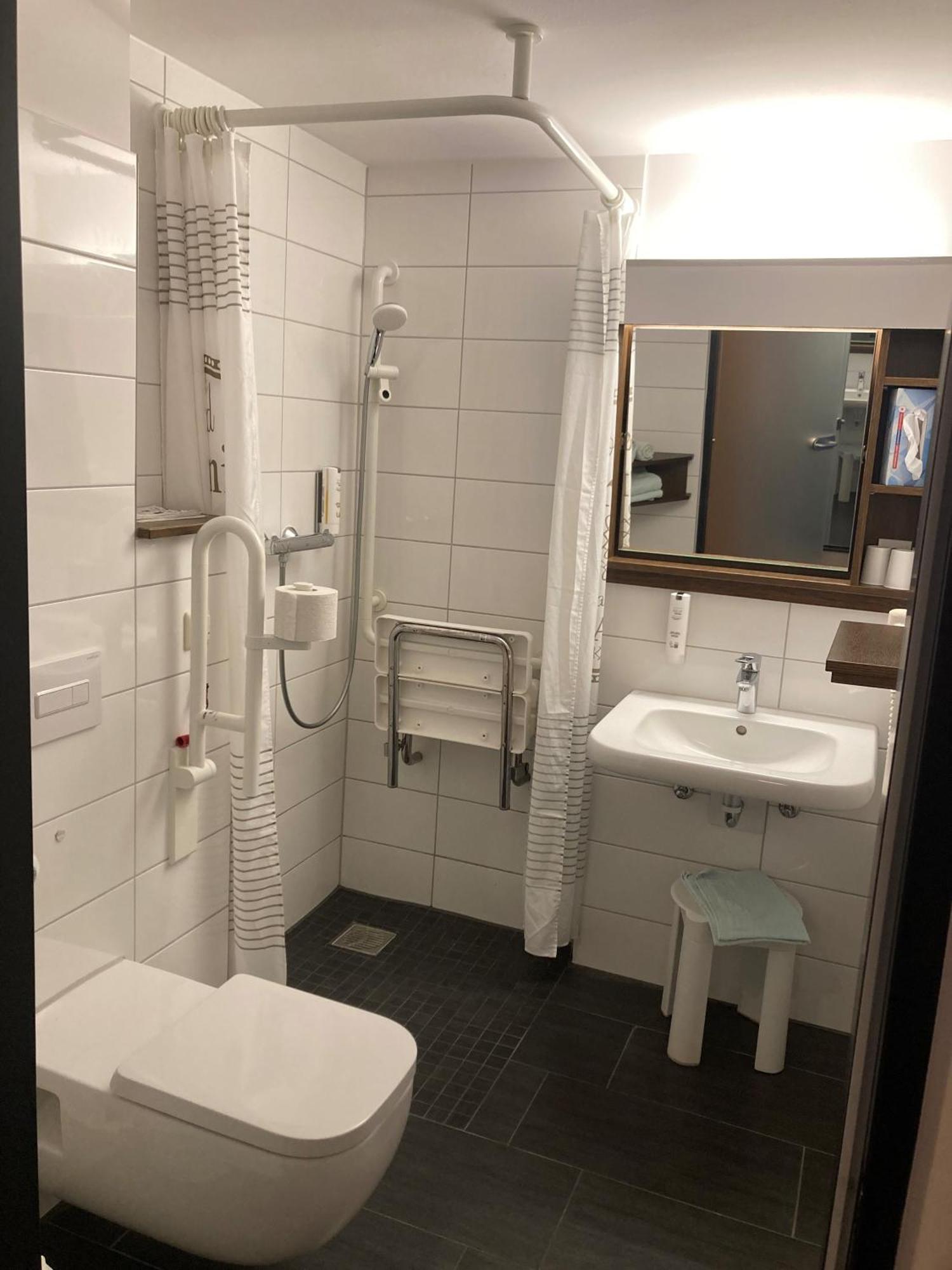 Oste Hotel Bremervörde Buitenkant foto