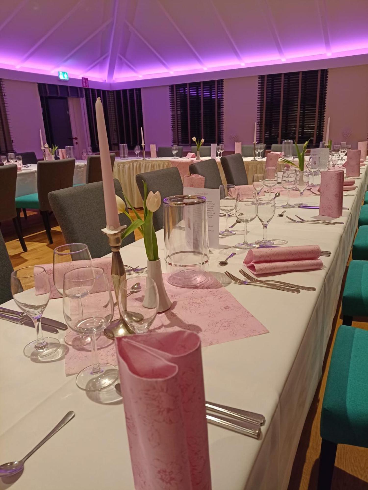 Oste Hotel Bremervörde Buitenkant foto