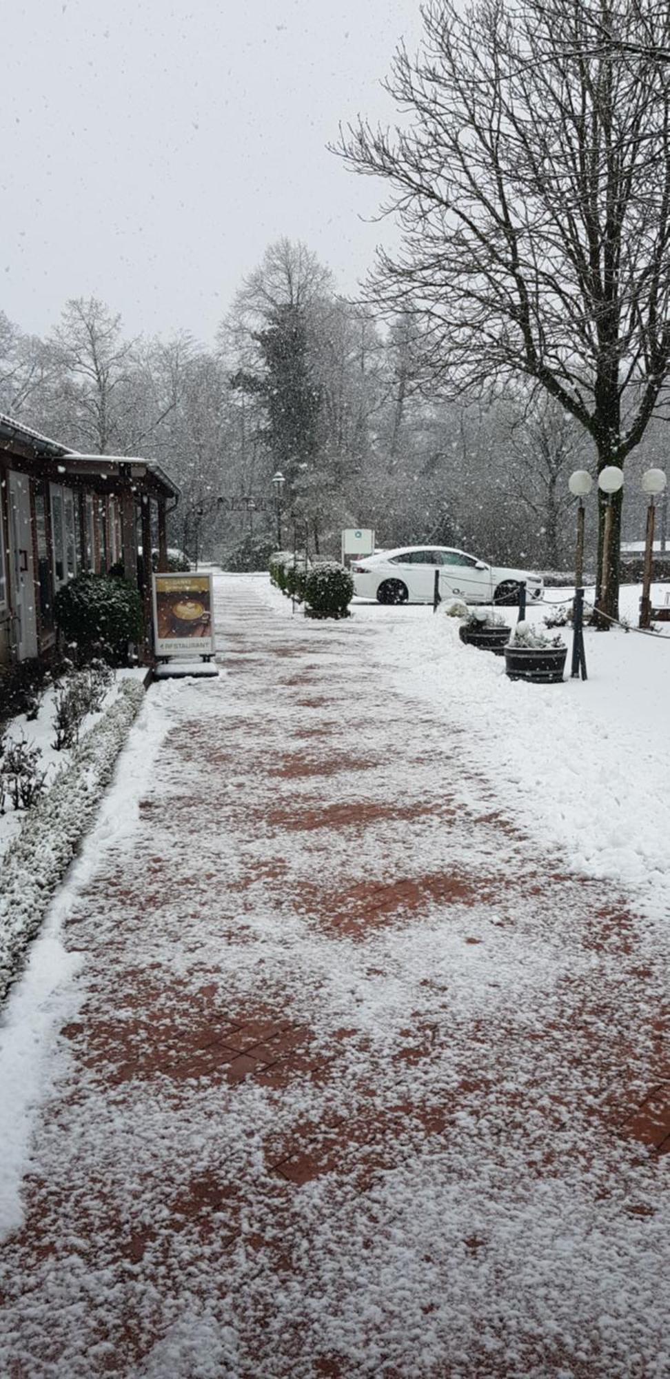 Oste Hotel Bremervörde Buitenkant foto